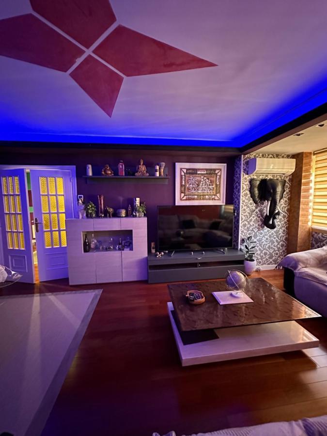 Madera De Olmo Lejlighed Madrid Eksteriør billede